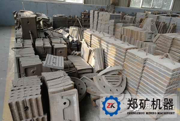 高铬铸铁衬板的磨料磨损失效