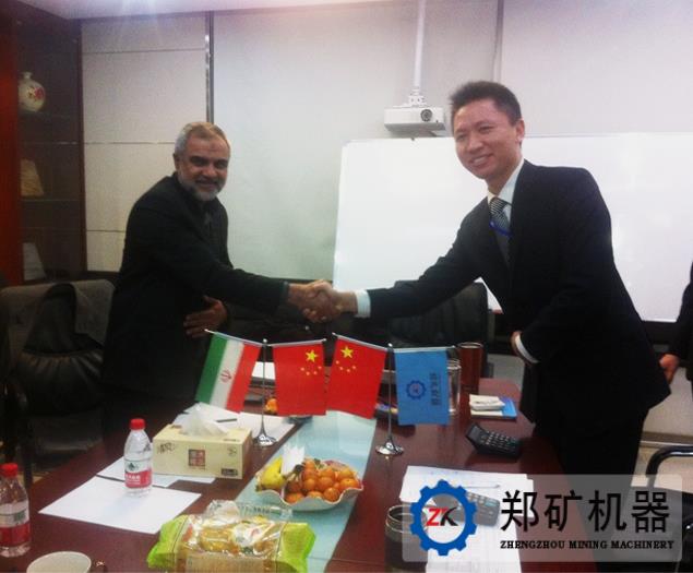 伊朗客户与我司签订200tpd石灰生产线合同