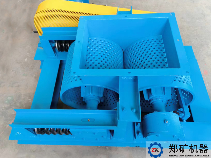 天津某环保科技污泥与飞灰制粒工制粒机设备
